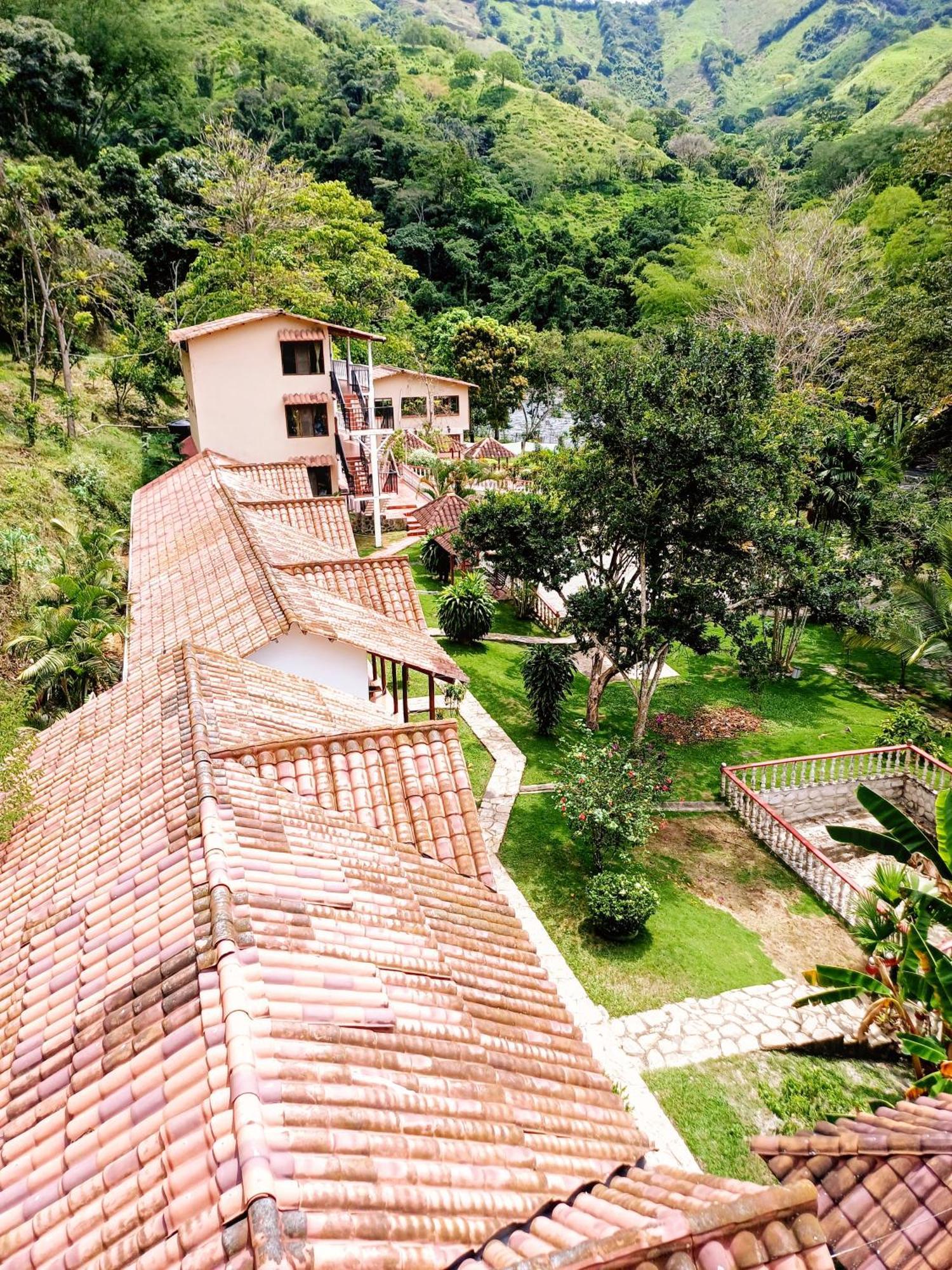 Hotel Campestre La Gaitana Tobia Eksteriør billede